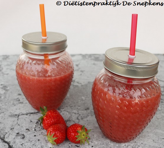 rabarberaardbeismoothie