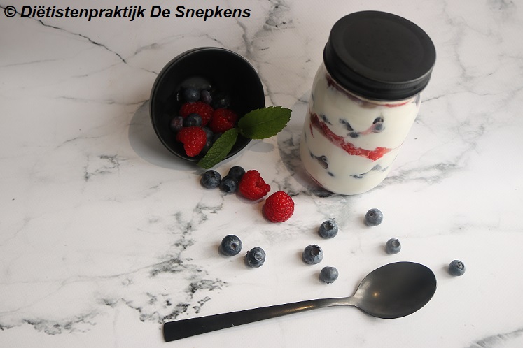 yoghurt in een potje