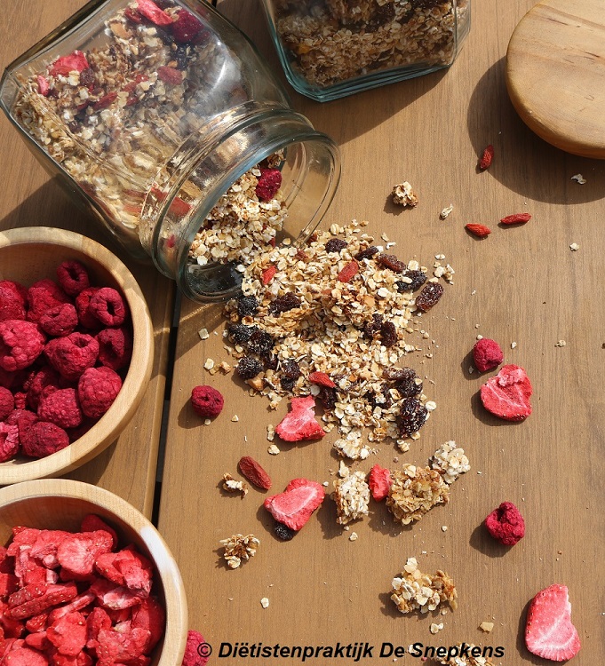 granola rode vruchten
