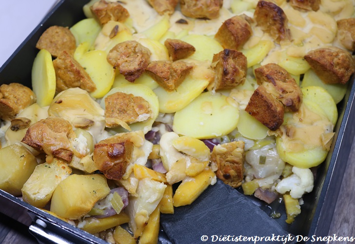 ovenschotel-aardappel-frikadellen