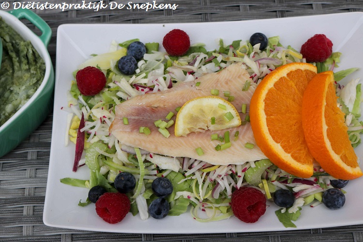 slaatje forel fruit