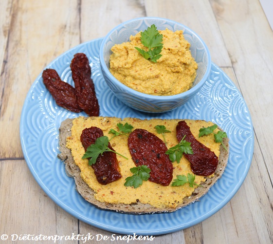vegan paprika tomatencrème